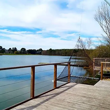 Du Golf Du Sauternais Отель Saint-Loubert
