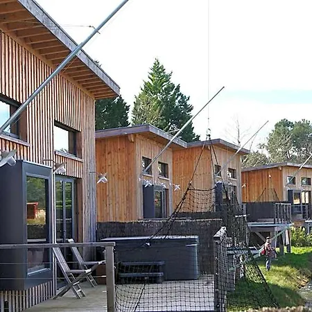 Hotel écolodges Du Golf Du Sauternais Saint-Loubert